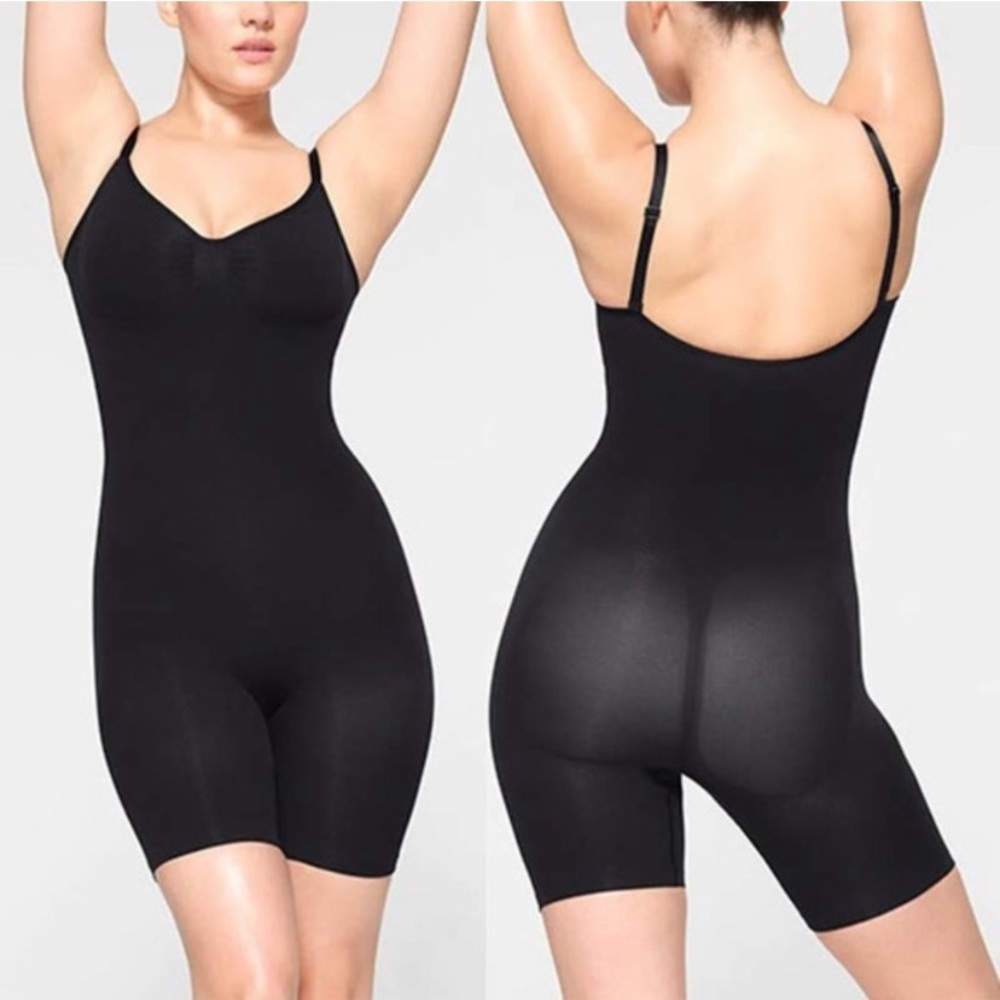 NIB NEW SKIMS Seamless Sculpt Mid-Thigh Midthigh Bodysuit, Black Onyx, Size S